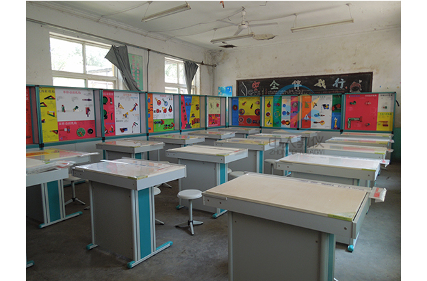 槽轮机构利用实例案例及阐发论文,机器体系的速率动摇缘由(图1)